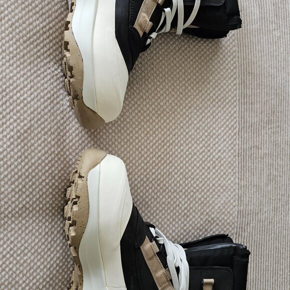 Canada Goose Alliston Boots - Women's - Picture 7 of 11